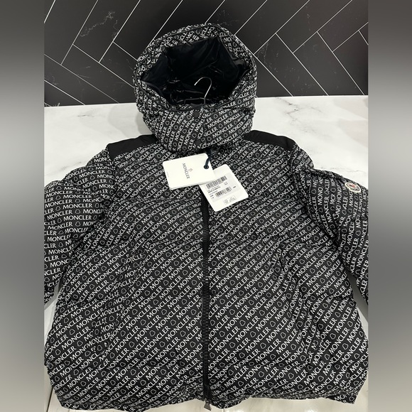 MONCLER JACKET MAIRE GIUBBOTTO - Picture 4 of 13